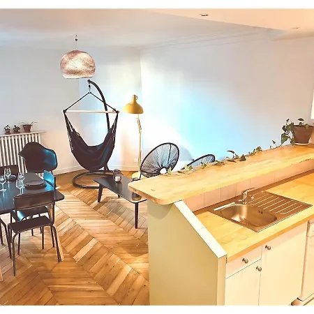 Appartamento Quiet And Bright - Balcony With Montmartre View Parigi